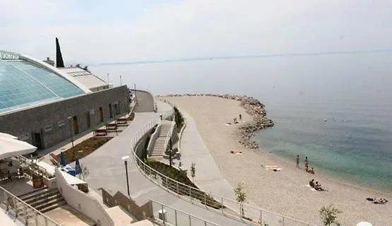 Ferienwohnung In Rijeka Mit Grossem Balkon Apartment