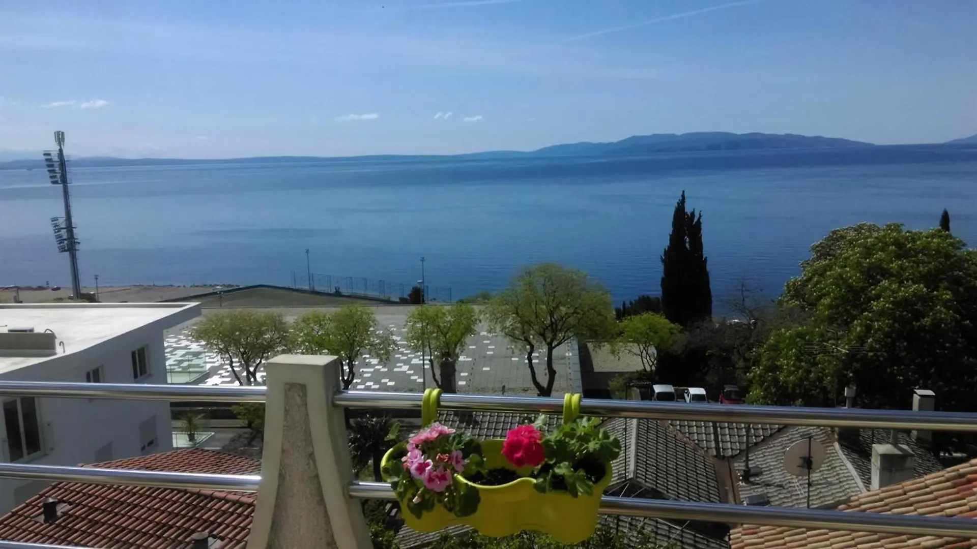 Apartment Ferienwohnung In Rijeka Mit Grossem Balkon