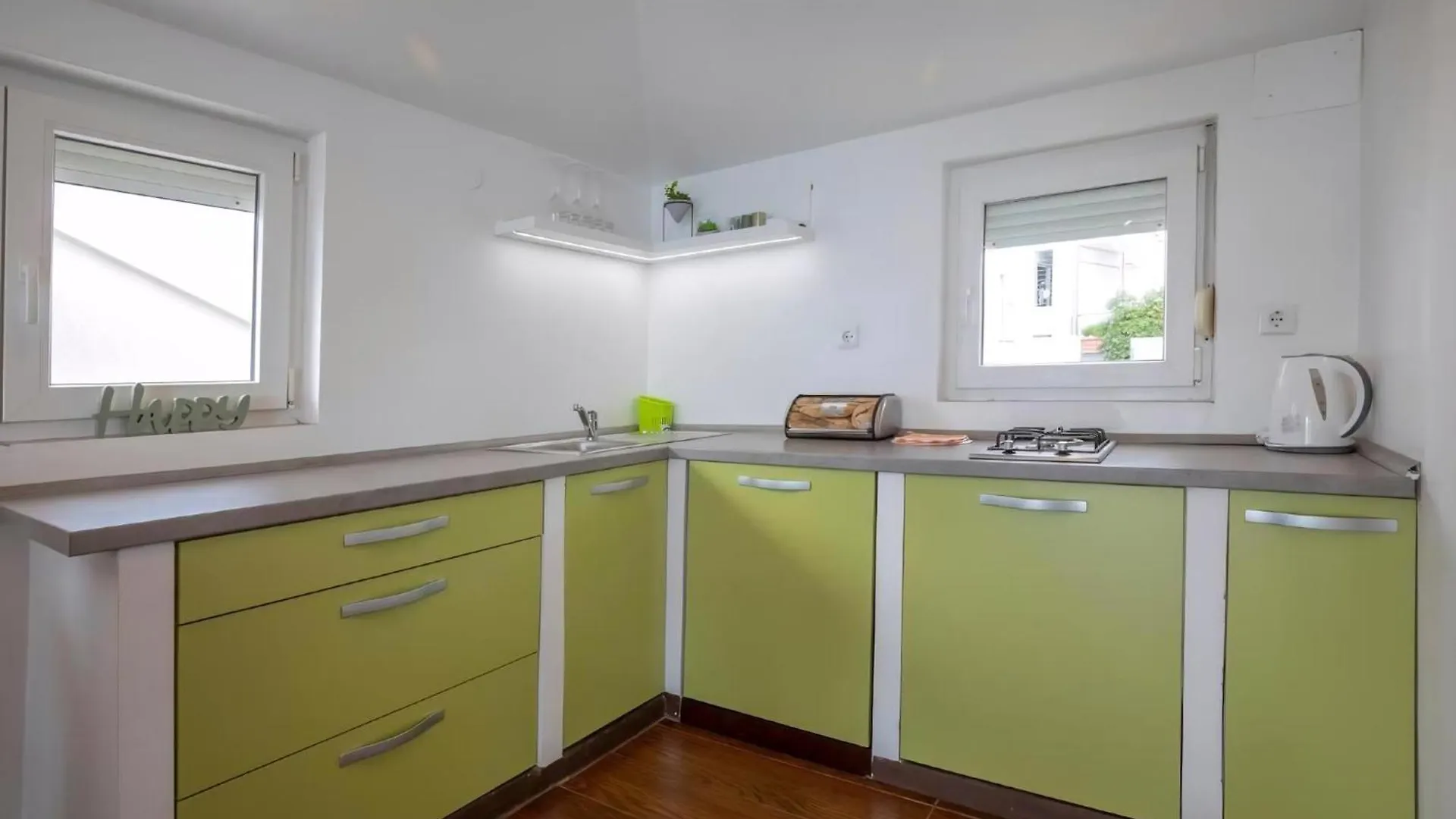 Ferienwohnung In Rijeka Mit Grossem Balkon