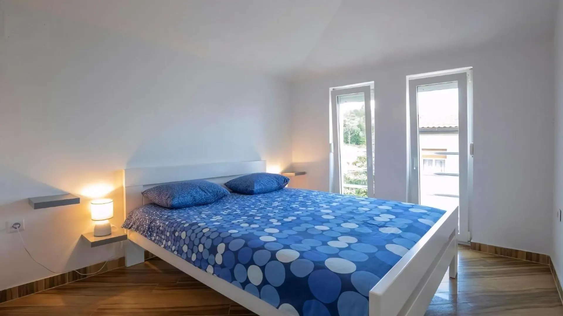Apartment Ferienwohnung In Rijeka Mit Grossem Balkon